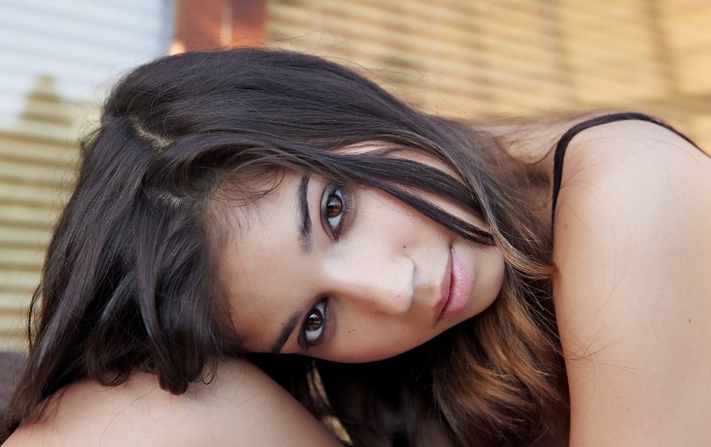 Женщина ищет мужчину в е. Кто хочет в свингер-клуб! Сейчас! Женщина ищет мужчину в е. Кто хочет в свингер-клуб! Сейчас!